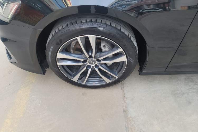 Used Audi A6L 2020 40 TFSI Luxury Dynamic Edition Left Front Wheel Hub