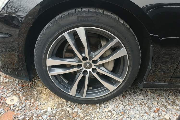 Used Audi A6L 2020 40 TFSI Luxury Dynamic Edition Left Front Wheel Hub