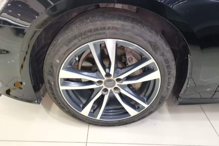 Used Audi A6L 2020 40 TFSI Luxury Dynamic Edition Left Front Wheel Hub