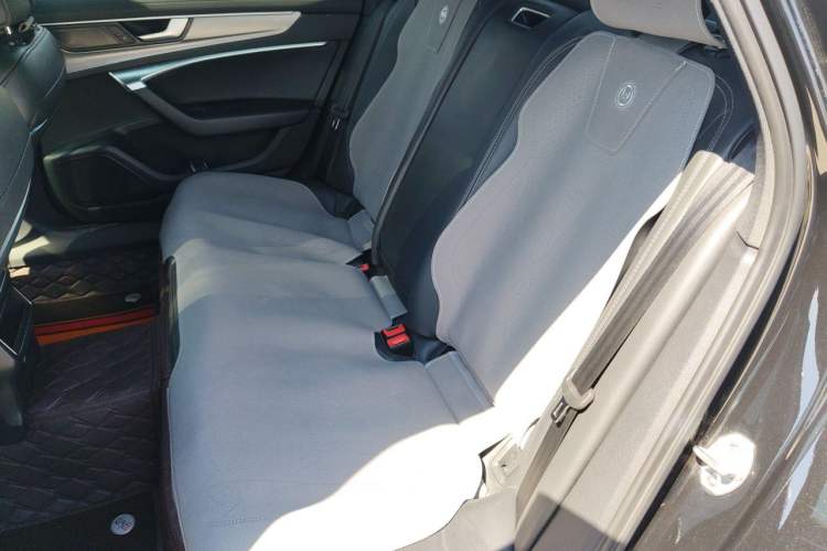 Used Audi A6L 2020 40 TFSI Luxury Dynamic Edition Left Rear Seat