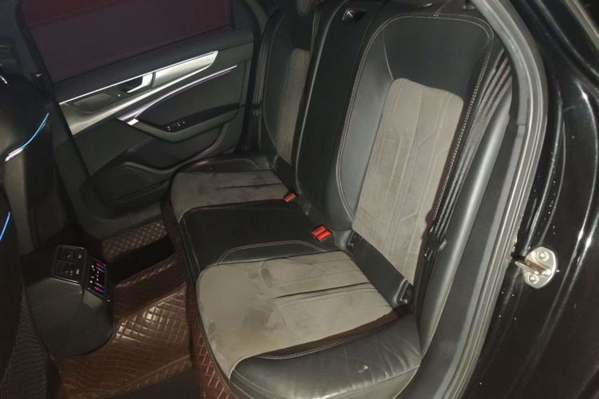 Used Audi A6L 2020 45 TFSI Prestige Dynamic Edition Left Rear Seat