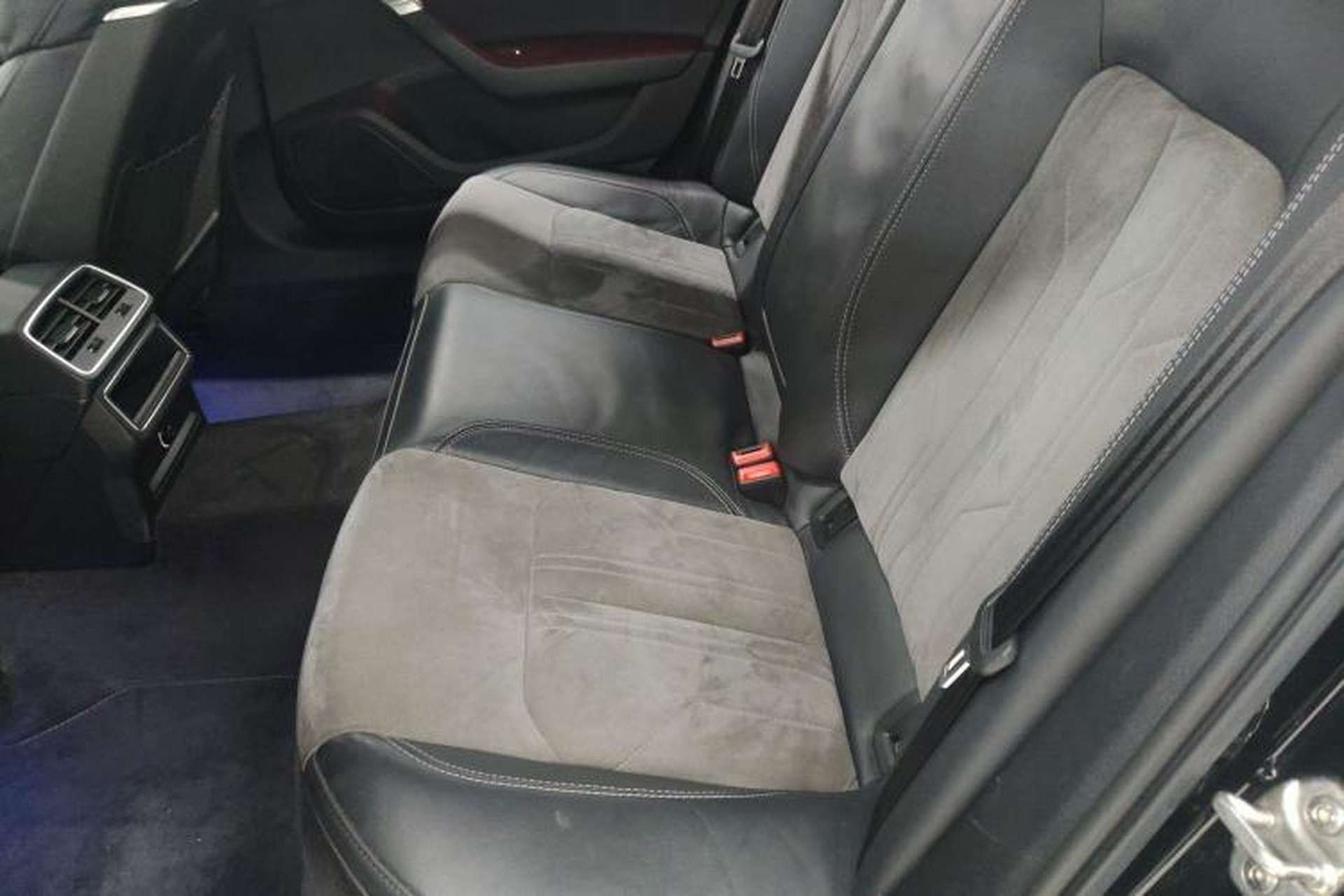 Used Audi A6L 2020 40 TFSI Luxury Dynamic Edition Left Rear Seat
