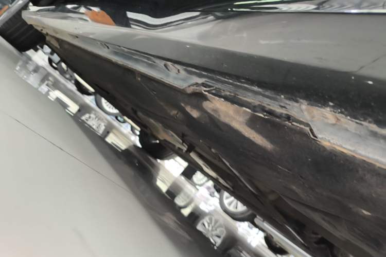 Used Audi A6L 2020 45 TFSI quattro Prestige Dynamic Edition Left Side Sill