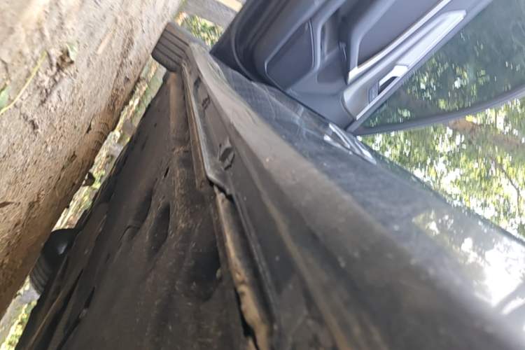 Used Audi A6L 2020 40 TFSI Luxury Dynamic Edition Left Side Sill