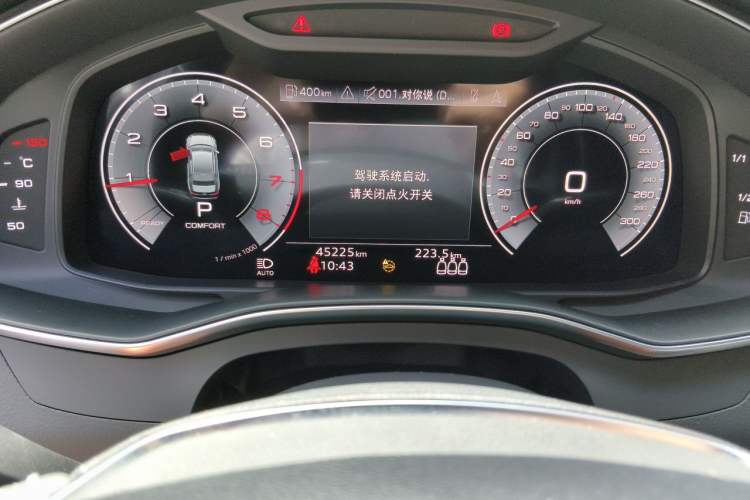 Used Audi A6L 2020 45 TFSI Prestige Dynamic Edition Odometer Close Up
