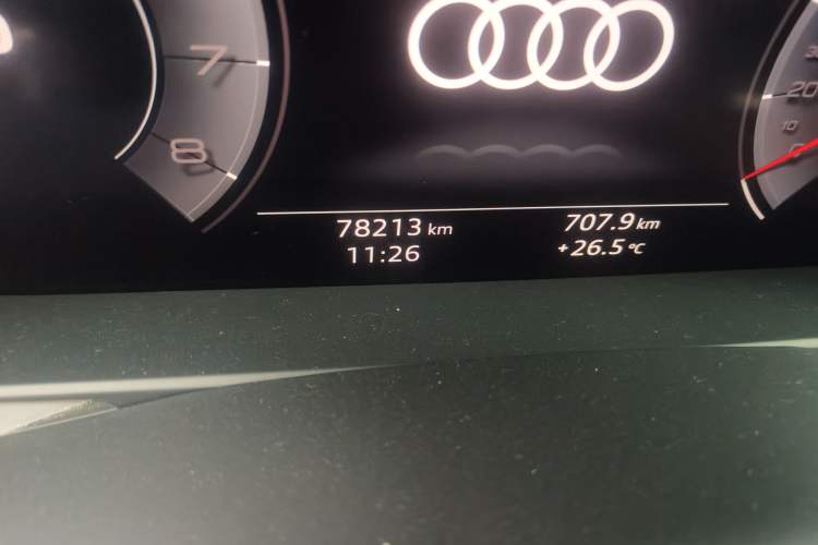 Used Audi A6L 2020 40 TFSI Luxury Prestige Edition Odometer Close Up