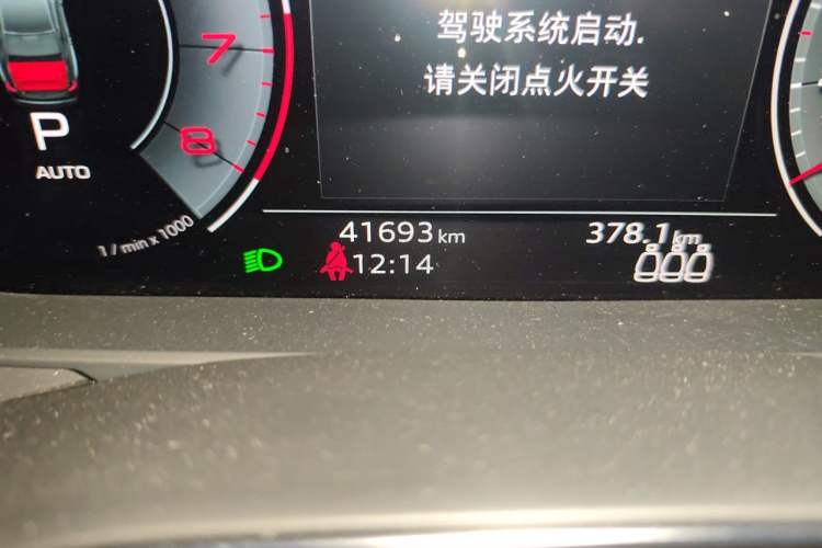 Used Audi A6L 2020 45 TFSI Prestige Elegant Edition Odometer Close Up