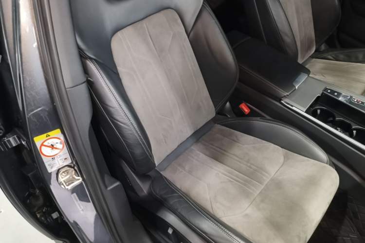 Used Audi A6L 2020 45 TFSI Prestige Dynamic Edition Right Front Seat