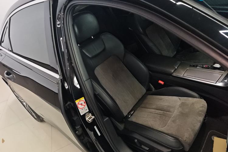 Used Audi A6L 2020 40 TFSI Luxury Dynamic Edition Right Front Seat