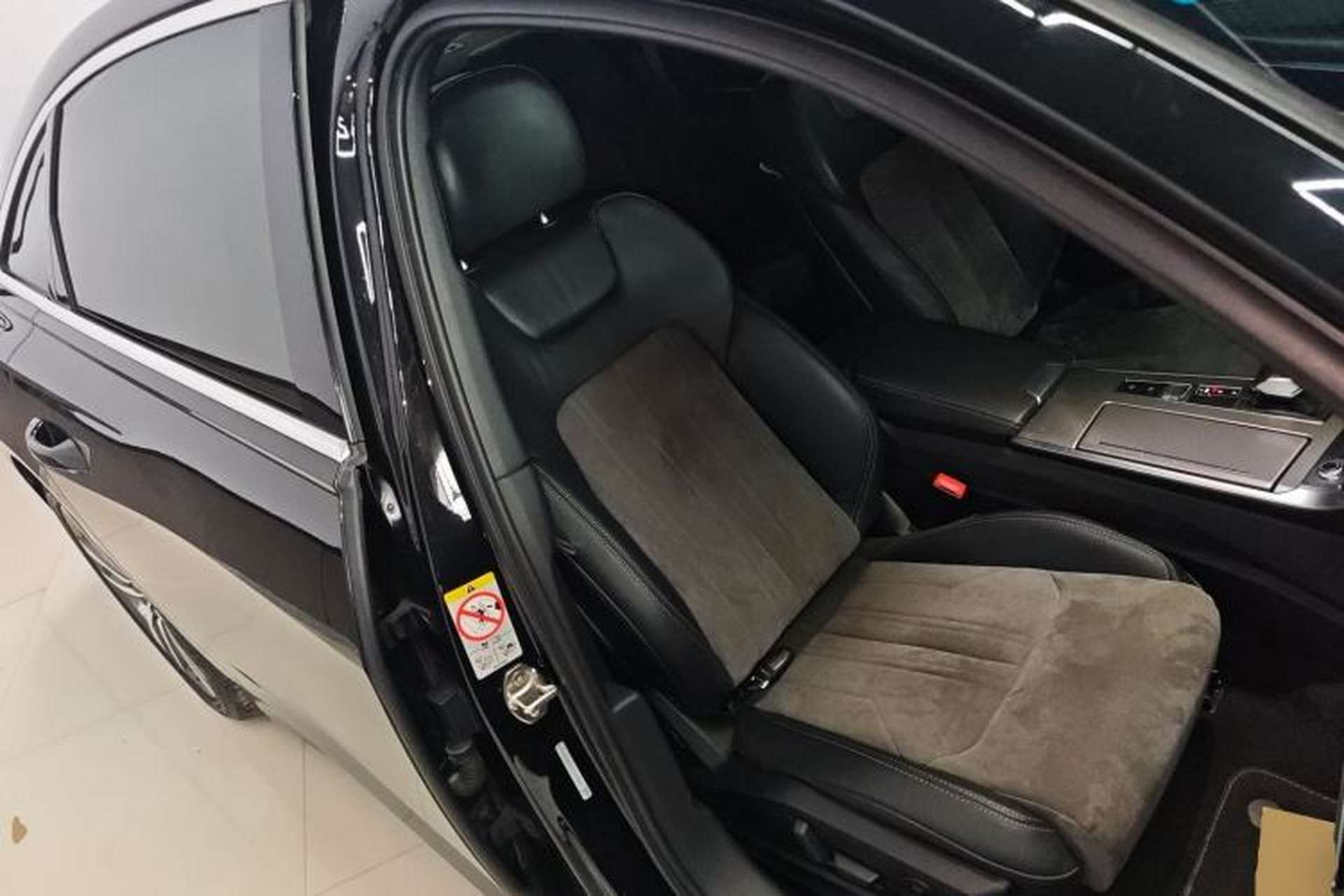 Used Audi A6L 2020 40 TFSI Luxury Dynamic Edition Right Front Seat