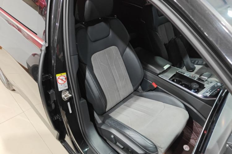 Used Audi A6L 2020 40 TFSI Luxury Dynamic Edition Right Front Seat