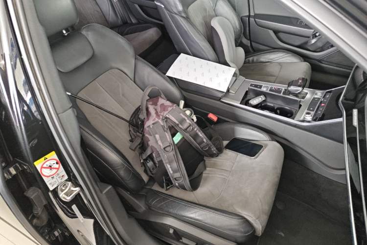 Used Audi A6L 2020 40 TFSI Luxury Dynamic Edition Right Front Seat