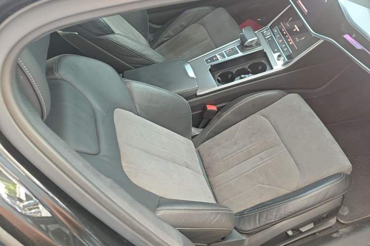 Used Audi A6L 2020 45 TFSI Prestige Dynamic Edition Right Front Seat