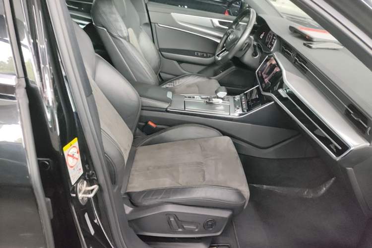Used Audi A6L 2020 40 TFSI Luxury Dynamic Edition Right Front Seat