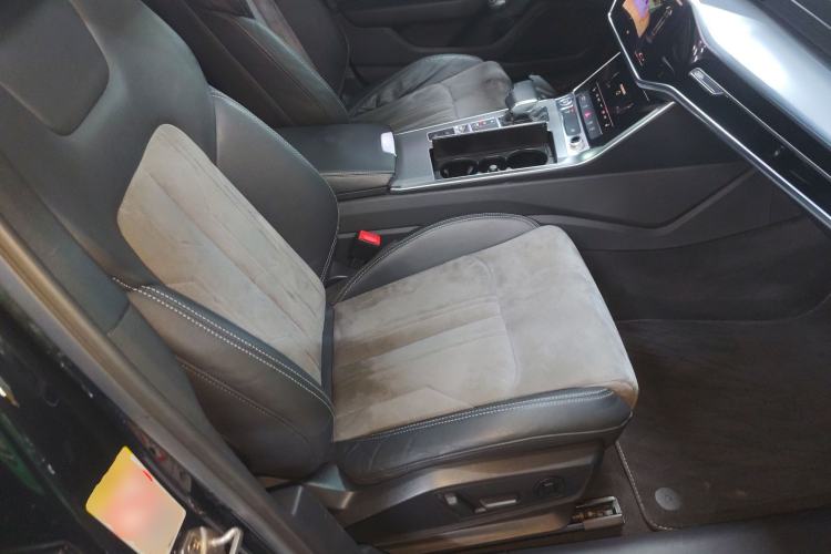 Used Audi A6L 2020 40 TFSI Luxury Dynamic Edition Right Front Seat