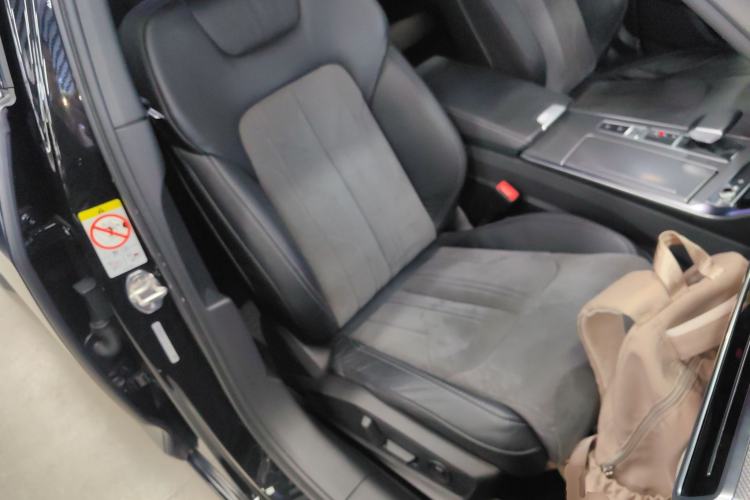 Used Audi A6L 2020 40 TFSI Luxury Dynamic Edition Right Front Seat