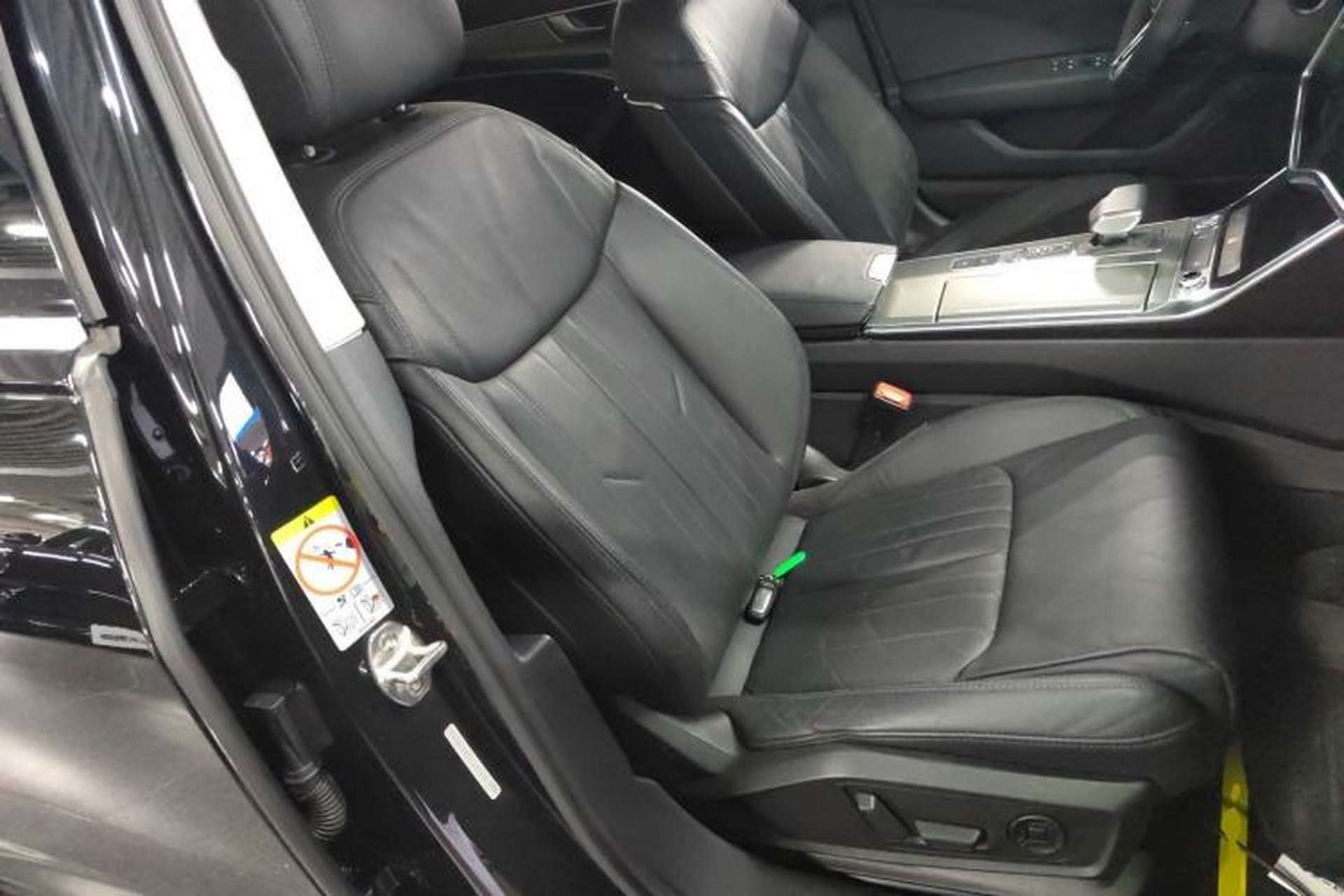 Used Audi A6L 2020 40 TFSI Luxury Prestige Edition Right Front Seat