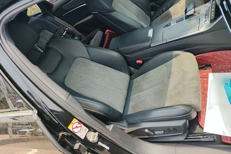 Used Audi A6L 2020 40 TFSI Luxury Dynamic Edition Right Front Seat