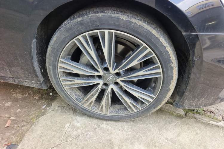 Used Audi A6L 2020 45 TFSI quattro Prestige Dynamic Edition Right Front Wheel Hub