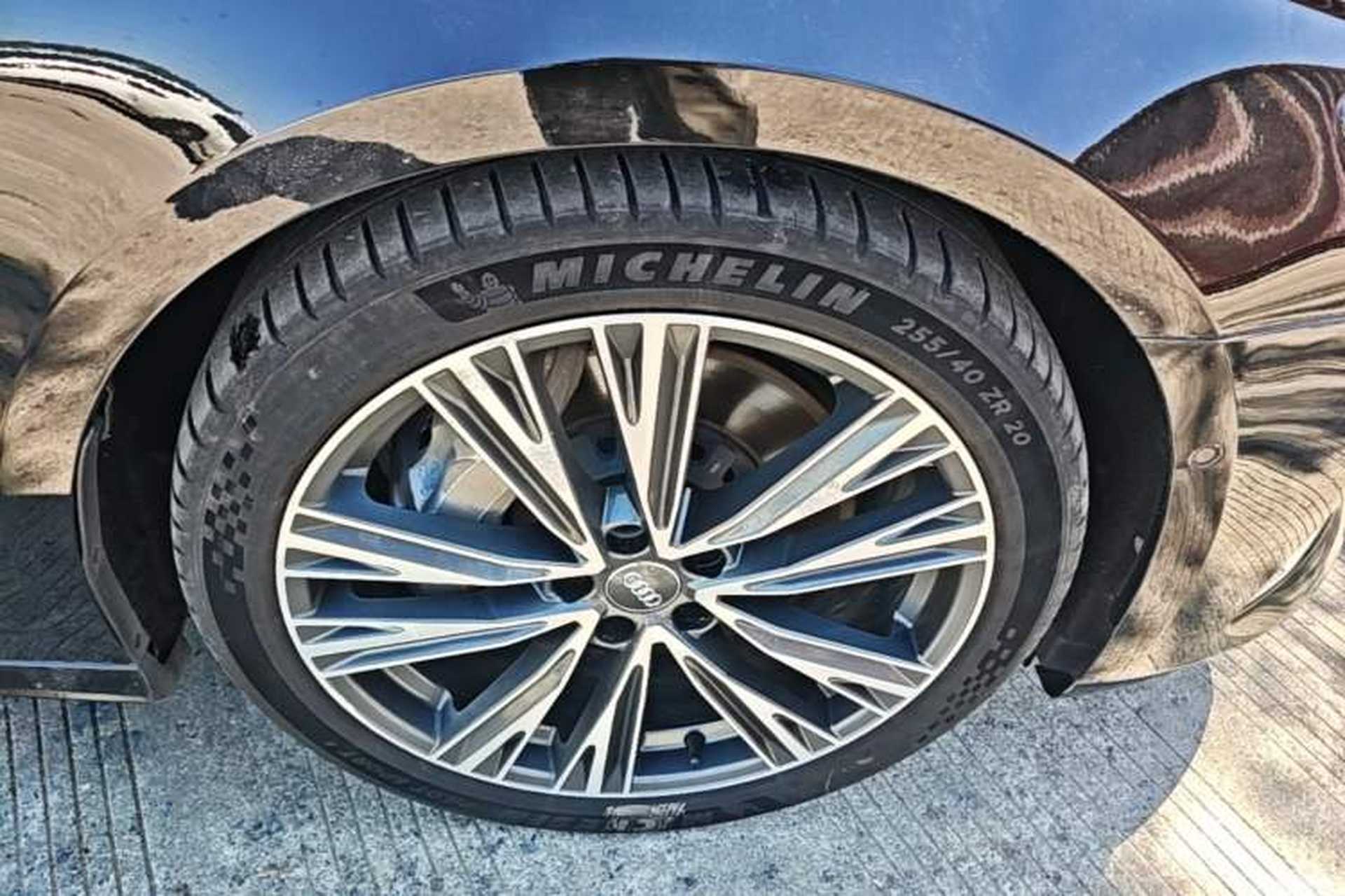 Used Audi A6L 2020 55 TFSI quattro Prestige Dynamic Edition Right Front Wheel Hub
