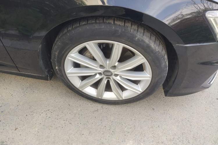 Used Audi A6L 2020 45 TFSI Prestige Dynamic Edition Right Front Wheel Hub