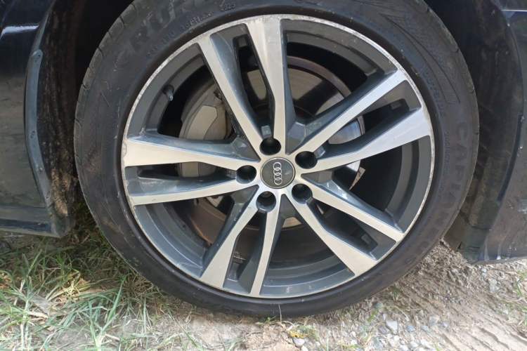 Used Audi A6L 2020 40 TFSI Luxury Dynamic Edition Right Front Wheel Hub