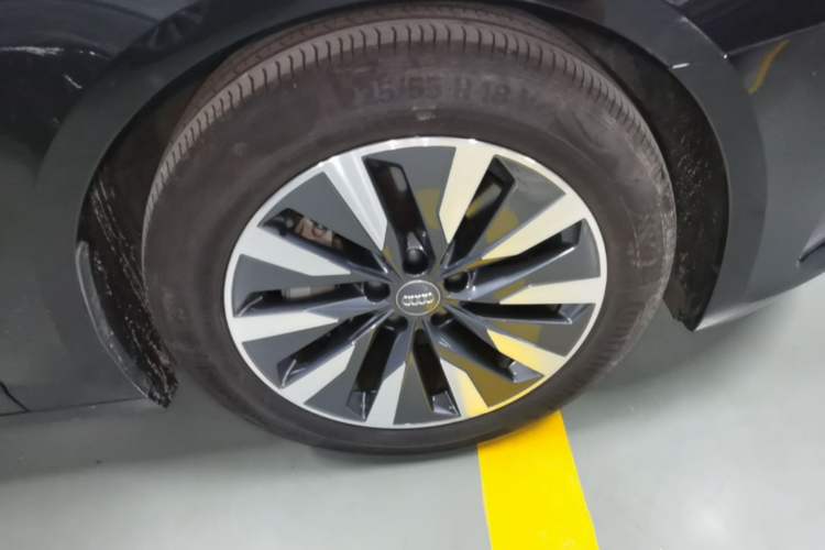 Used Audi A6L 2020 45 TFSI Prestige Elegant Edition Right Front Wheel Hub