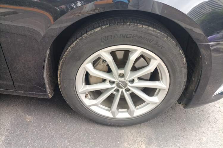 Used Audi A6L 2020 40 TFSI Luxury Prestige Edition Right Front Wheel Hub