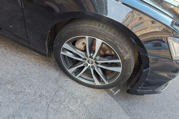 Used Audi A6L 2020 40 TFSI Luxury Dynamic Edition Right Front Wheel Hub
