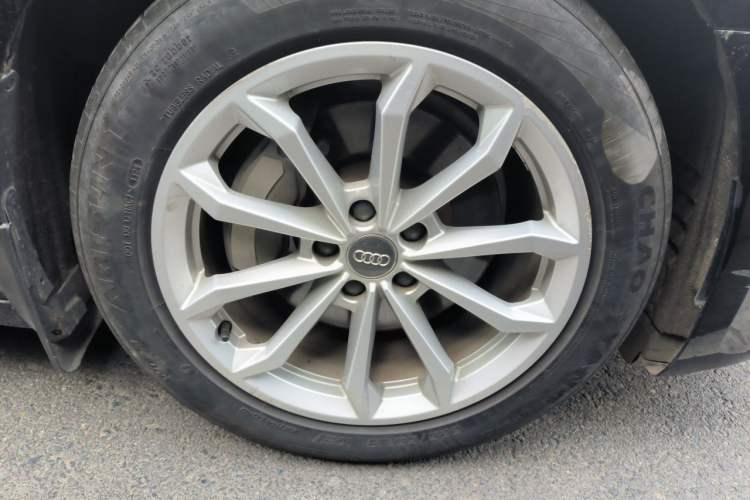 Used Audi A6L 2020 40 TFSI Luxury Prestige Edition Right Front Wheel Hub