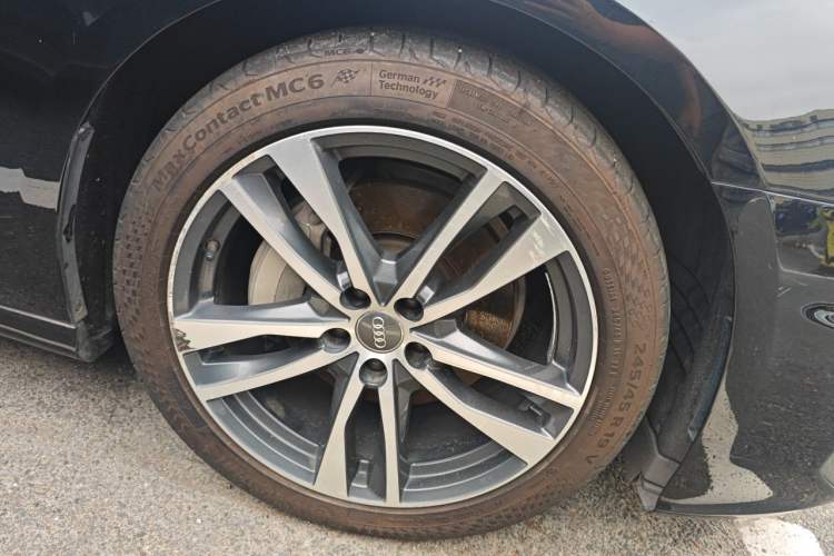 Used Audi A6L 2020 40 TFSI Luxury Dynamic Edition Right Front Wheel Hub