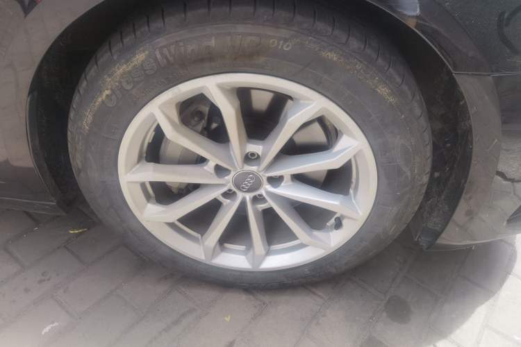 Used Audi A6L 2020 40 TFSI Luxury Prestige Edition Right Front Wheel Hub