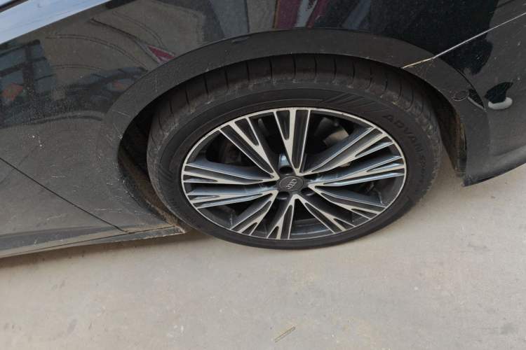 Used Audi A6L 2020 45 TFSI quattro Prestige Dynamic Edition Right Front Wheel Hub