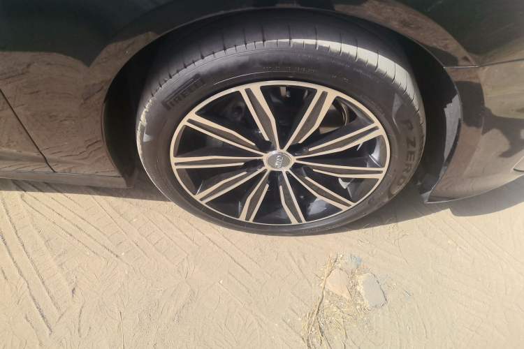 Used Audi A6L 2020 45 TFSI Prestige Dynamic Edition Right Front Wheel Hub