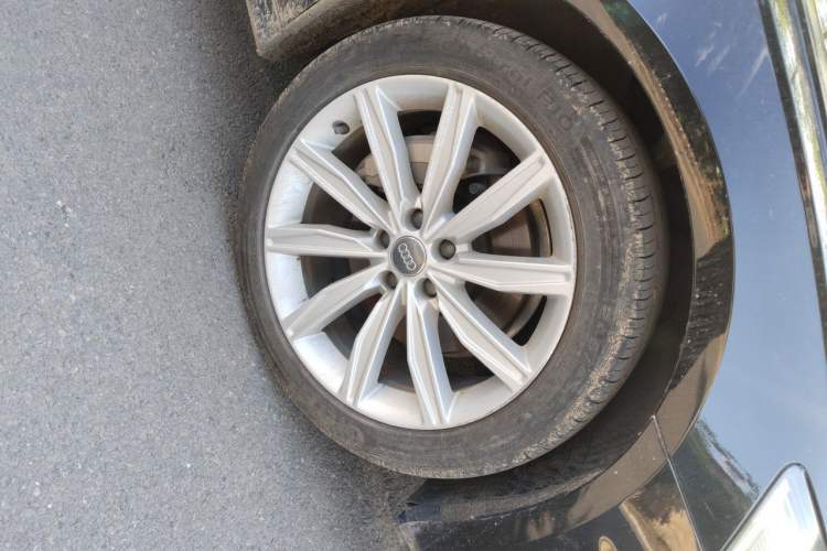Used Audi A6L 2020 45 TFSI Prestige Dynamic Edition Right Front Wheel Hub