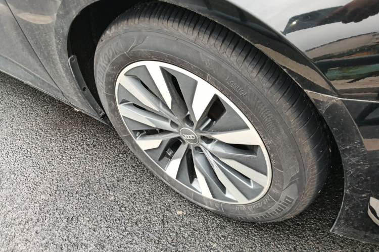 Used Audi A6L 2020 45 TFSI Prestige Elegant Edition Right Front Wheel Hub