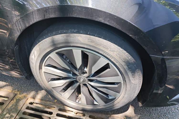 Used Audi A6L 2020 45 TFSI Prestige Elegant Edition Right Front Wheel Hub