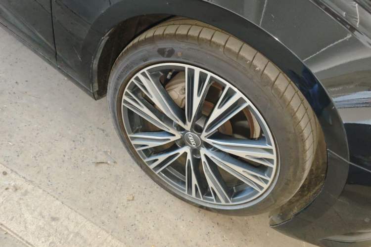 Used Audi A6L 2020 45 TFSI Prestige Elegant Edition Right Front Wheel Hub
