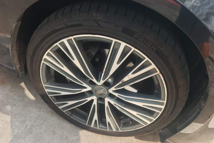 Used Audi A6L 2020 40 TFSI Luxury Dynamic Edition Right Front Wheel Hub