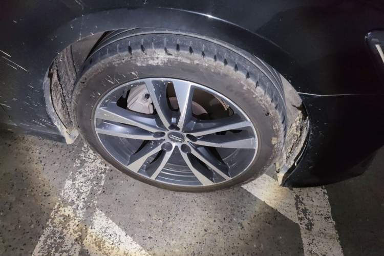 Used Audi A6L 2020 40 TFSI Luxury Dynamic Edition Right Front Wheel Hub