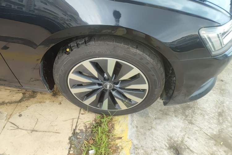 Used Audi A6L 2020 45 TFSI Prestige Elegant Edition Right Front Wheel Hub