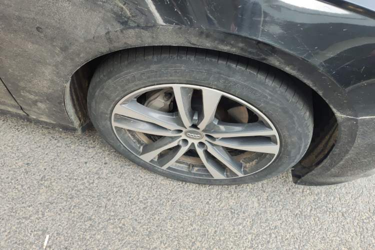 Used Audi A6L 2020 40 TFSI Luxury Dynamic Edition Right Front Wheel Hub