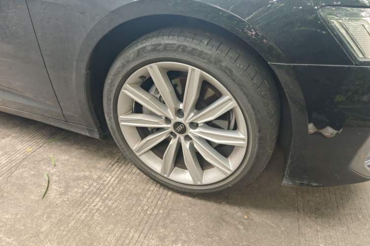 Used Audi A6L 2020 45 TFSI Prestige Dynamic Edition Right Front Wheel Hub