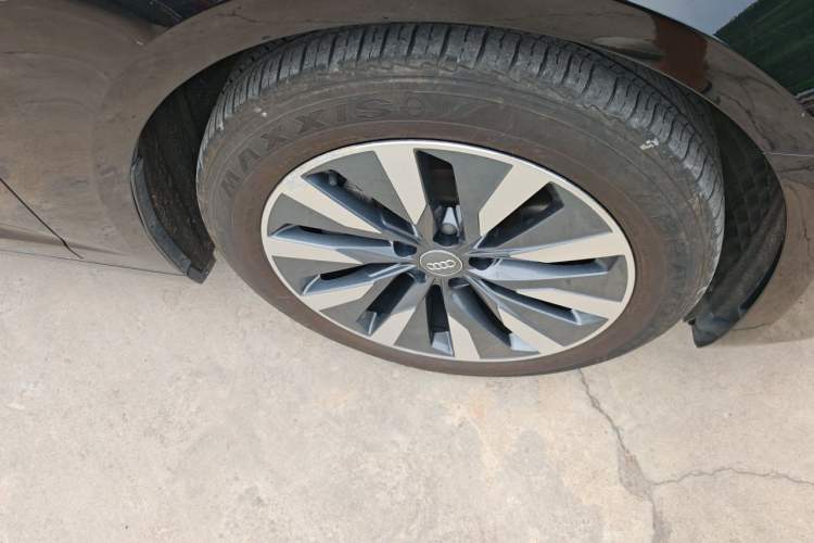 Used Audi A6L 2020 45 TFSI Prestige Elegant Edition Right Front Wheel Hub