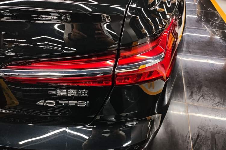 Used Audi A6L 2020 40 TFSI Luxury Dynamic Edition Right Rear Taillight