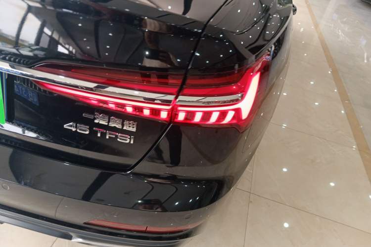 Used Audi A6L 2020 45 TFSI Prestige Dynamic Edition Right Rear Taillight
