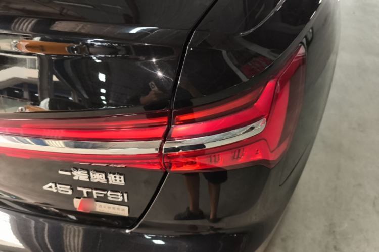 Used Audi A6L 2020 45 TFSI Prestige Dynamic Edition Right Rear Taillight