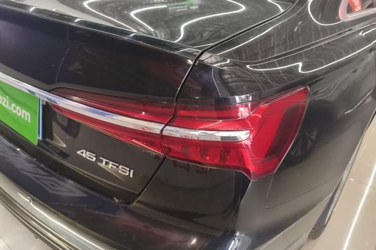 Used Audi A6L 2020 45 TFSI Prestige Dynamic Edition Right Rear Taillight