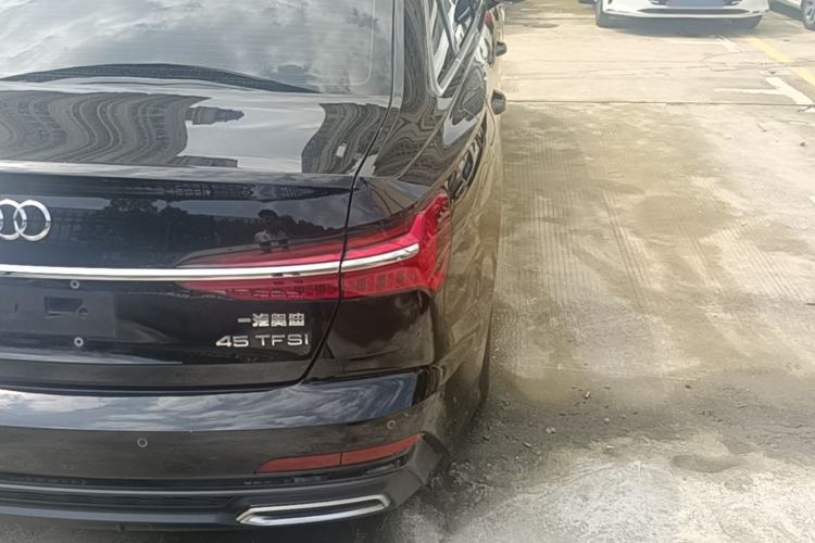 Used Audi A6L 2020 45 TFSI Prestige Dynamic Edition Right Rear Taillight