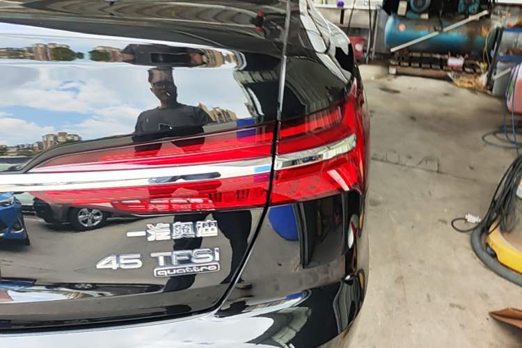 Used Audi A6L 2020 45 TFSI quattro Prestige Dynamic Edition Right Rear Taillight